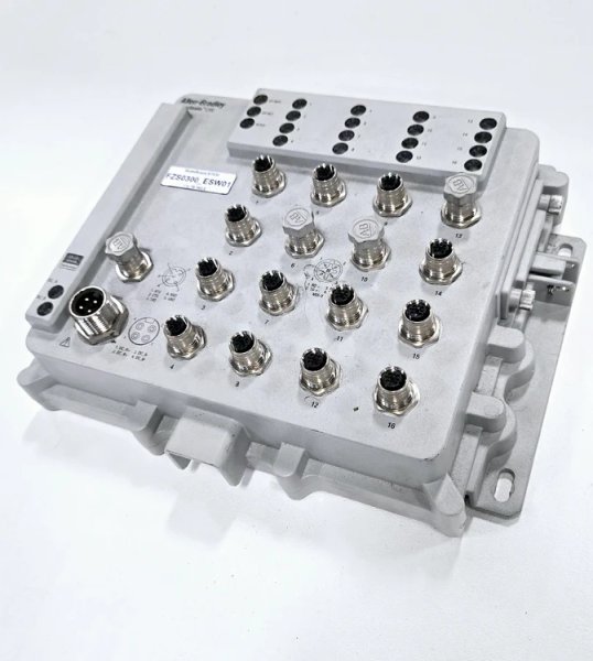ALLEN BRADLEY 1783-ZMS16TA ARMORSTRATIX 5700 ETHERNET SWITCH USED