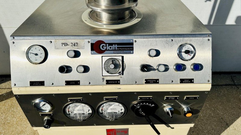 Glatt Air Techniques  |  UNIGLATT Fluid Bed Dryer  |  Size 6