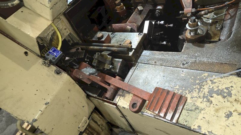 5/16" National 1D2B High-Speed Header w/PKO - 2 of 2