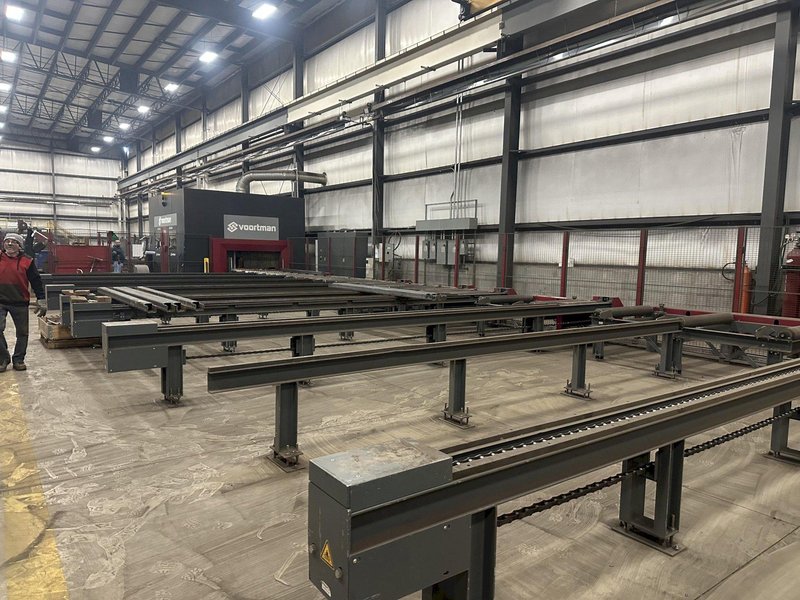 41" X 18" VOORTMAN BEAM LINE, VB1050 SAW,  V630DRILL &amp; V808 PLASMA COPER ROBOT, NEW 2016: STOCK 20792