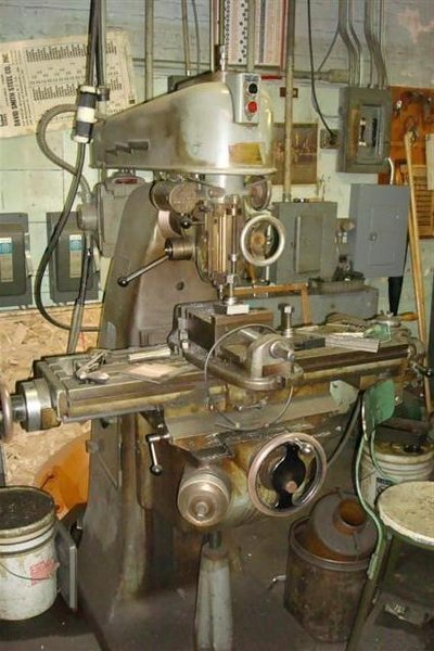 10" X 36" U.S. MACHINE MODEL #V, KNEE VERTICAL MILL