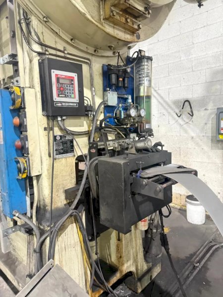 12" DURANT MODEL #MP-12APR SERVO FEED W/ QUARTECH 2800 CONTROLLER: YOBRO #25091