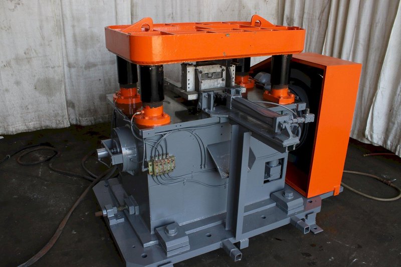 25 TON SAMCO 4 POST CUTOFF PRESS: STOCK #76398