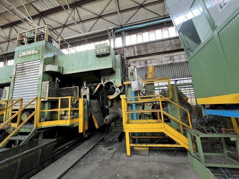 PICKLING LINE WITH REVERSING 4HI SKIN PASS MILL