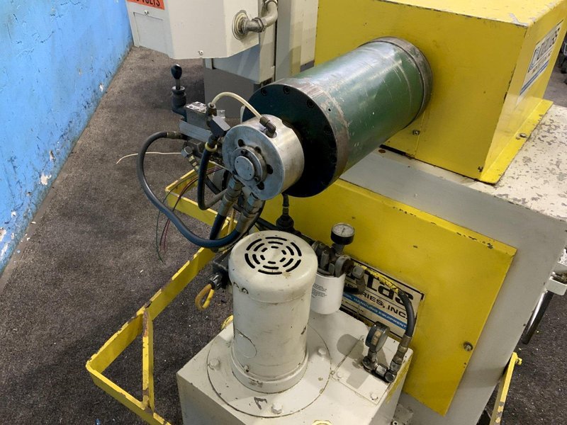 8,000 LB X 18" DALLAS MODEL DPR-818 MOTORIZED UNCOILER: STOCK #80819