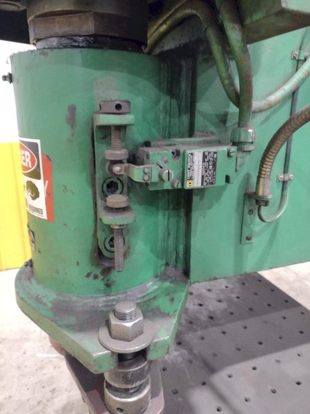 105 TON HILL ACME MODEL #6A HYDRAULIC IRONWORKER W/ CLAMPING: STOCK #22832