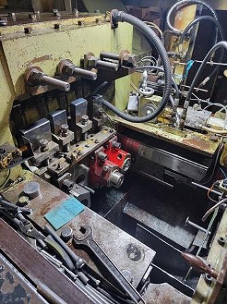 16MM X 300MM NEDSCHROEF MDL# BL405 4 DIE BOLTMAKING MACHINE