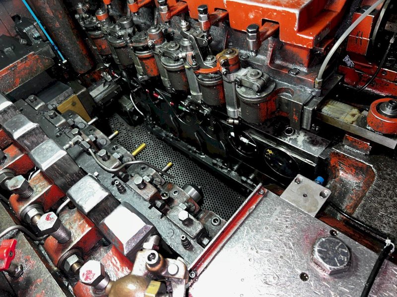 National Model 625 S3 6 Die Cold Former