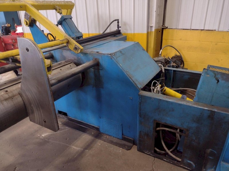 36" X 4" X 12,000 LBS YODER / STAMCO MOTORIZED SLITTING LINE STOCK #3731