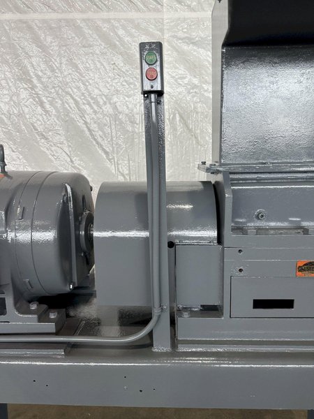 18" WIDE ALL-STEEL MODEL 18X SHREDDER. STOCK # 0310022