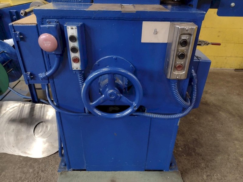 8" WIDE TORRINGTON 2-5/8" ARBOR PULL-THROUGH SLITTING LINE: STOCK #16505