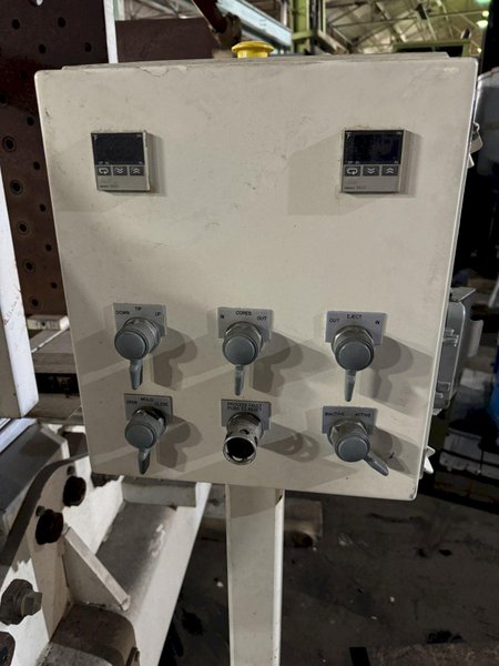 hall model 3 rocker type molding machine s/n 3a0902, with controls, no hydraulics