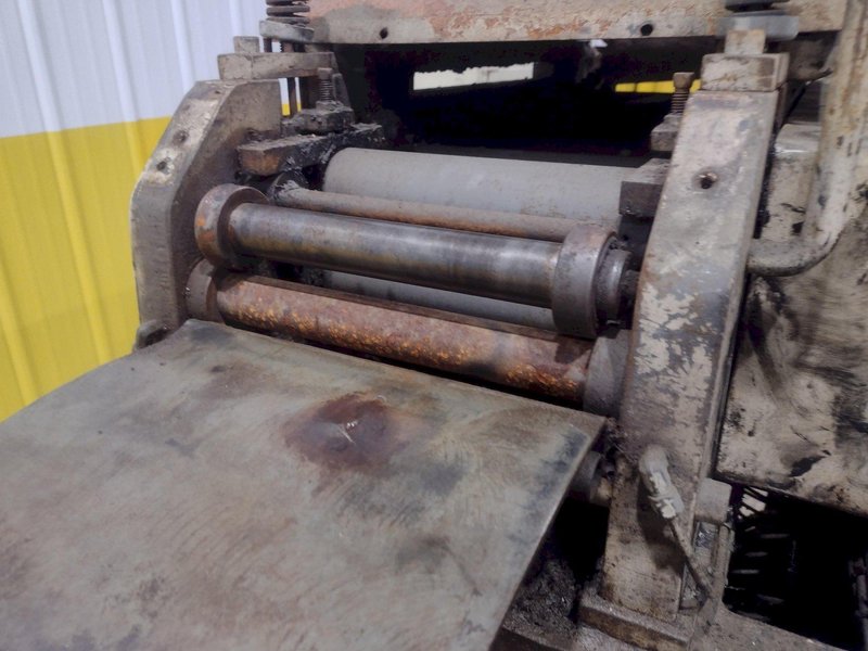8.25" X .010" PERFECTO MODEL #S170817 17 ROLL POWERED PRECISION COIL STRIP STRAIGHTENER: STOCK #19253