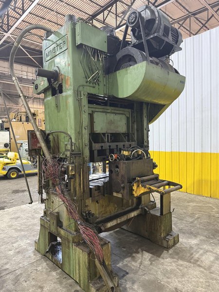 100 TON MINSTER P2-100-42 PIECE MAKER STRAIGHT SIDE HIGH SPEED PRESS. STOCK # 0883325
