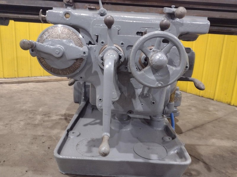 #3 KEARNEY &amp; TRECKER MILWAUKEE MODEL #3 VERTICAL MILLING MACHINE 64" x 13" x 10 HP: YOBRO #24458