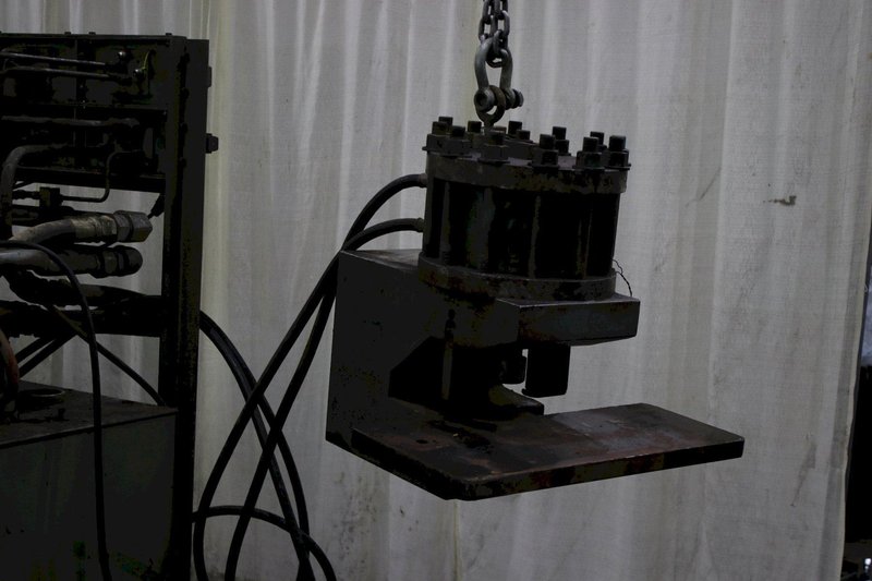 200 TON STONEGATE C FRAME HYDRAULIC FLANGE PUNCH: STOCK #71958
