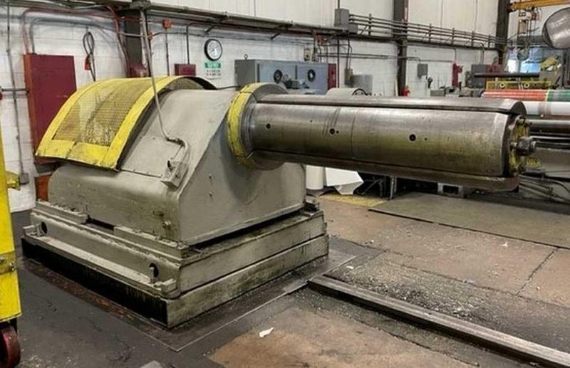 30,000# x 60" Yoder Uncoiler