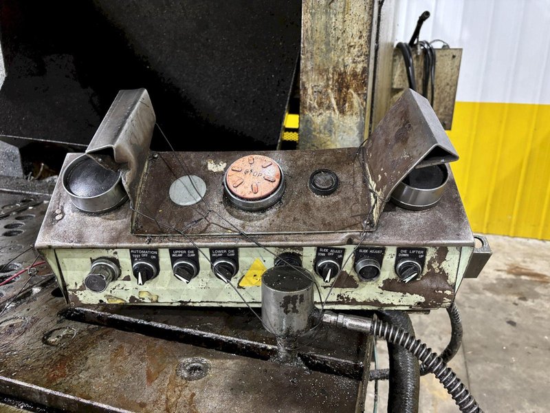 220 TON AIDA MODEL #NC1-200(2) GAP FRAME PRESS, WITH 9.84" STROKE: STOCK #22202