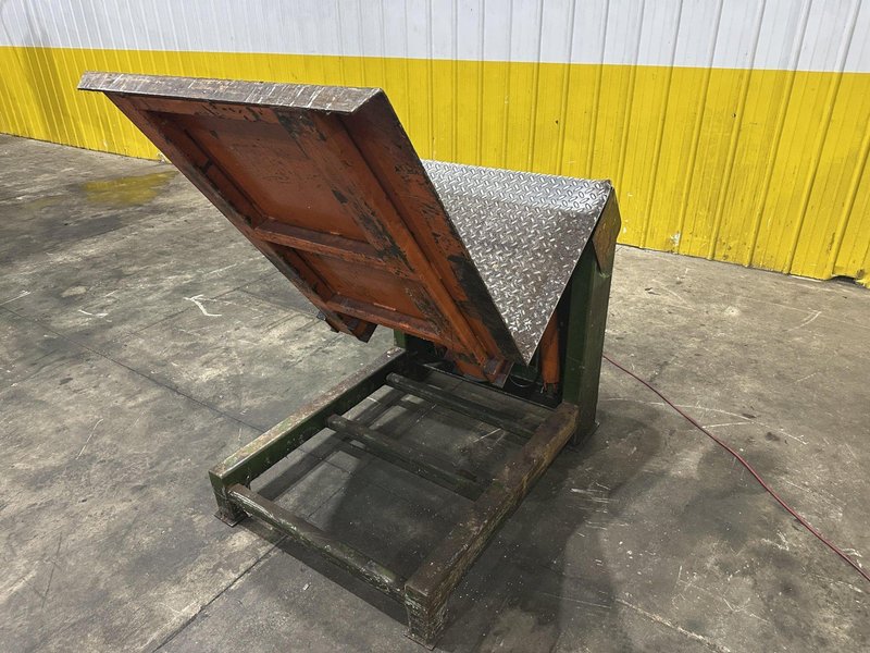 3000 LBS x 36" x 40" COIL 90 DEGREE UPENDER FLIPPER 110V : YOBRO #26384