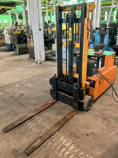 2500 Lb. Big Joe Electric Lift Truck PDC-25-106, Walk Behind, 106" Lift Height, Nice