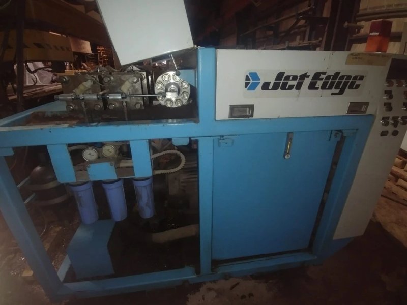 1999 JET EDGE 55-100 | Waterjet Cutters