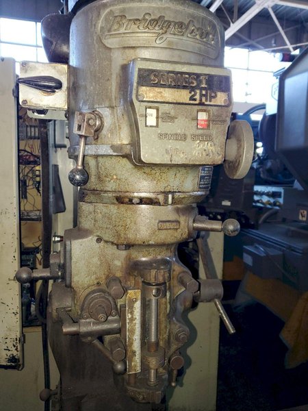 2 HP BRIDGEPORT SERIES 1 VARIABLE SPEED VERTICAL MILL. STOCK # 0106823