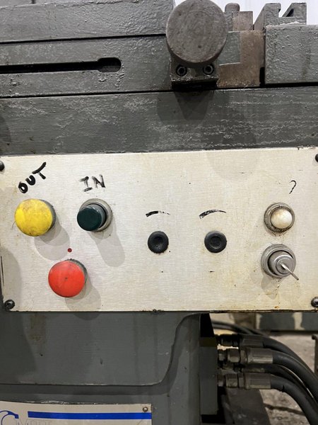 10" X 25" JACK MILL MODEL GU-650H HYDRAULIC UNIVERSAL ID/OD CYLINDRICAL GRINDER: STOCK #19819