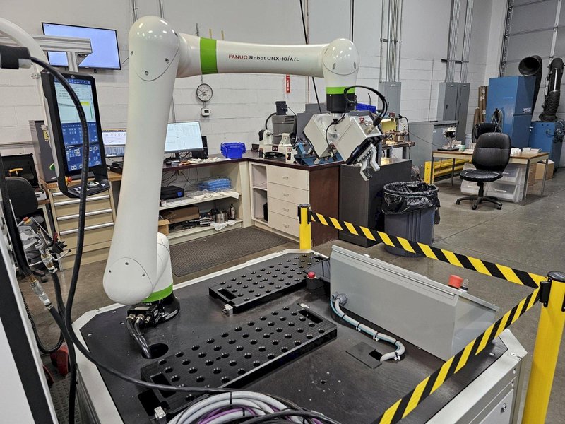 Fanuc CRX-10i A/L Cobot, 2022 – Available Immediately, Low Hours