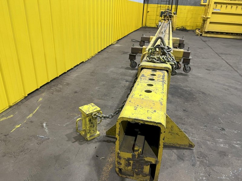 144" WIDE HYDRAULIC CLAMPING FIT-UP TACKING PRESS, FOR WELDING I-BEAMS: STOCK #19478