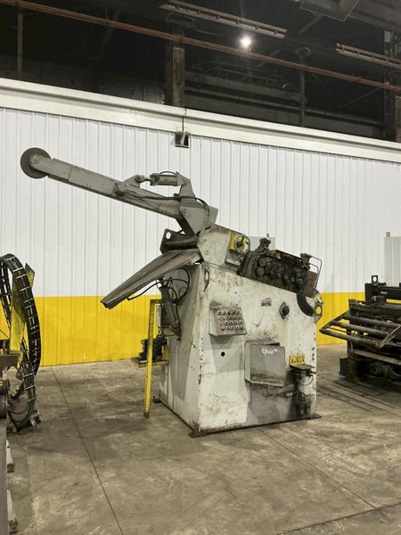 30,000 LBS X 36" PERFECTO COIL FEED LINE, COIL REEL UNCOILER &amp; STRAIGHTENER: YOBRO #24871