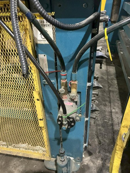 30" X 29" AMERICAN Model #3029730P HORIZONTAL AUTO TIE BALER : YOBRO 26346