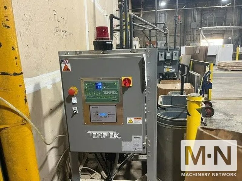25 TON TEMPTEK MODEL MW25C WATER COOLED CHILLER MFG 2021