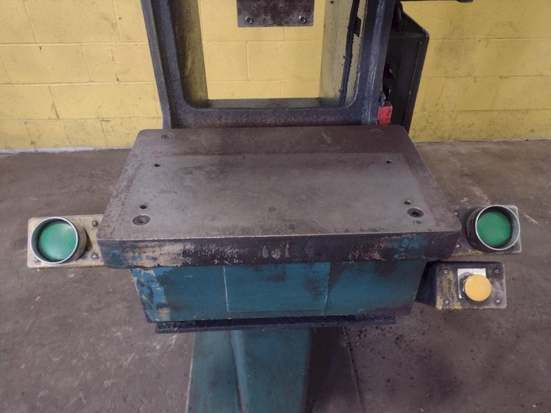 10 TON GREENERD MODEL #HPB-10 HYDRAULIC C-FRAME PRESS, 8" STROKE: STOCK #16266