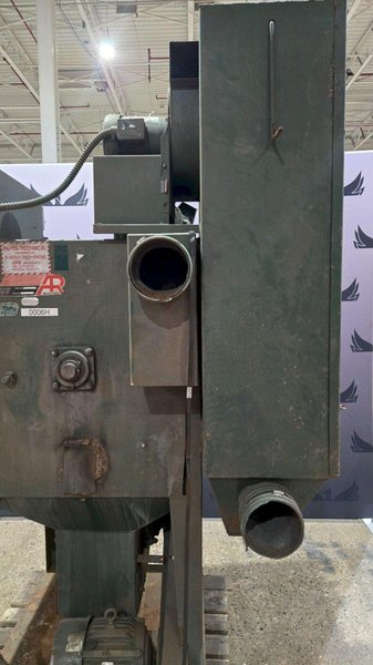 AR INDUSTRIES B-4 TUMBLE BLAST CHAMBER USED