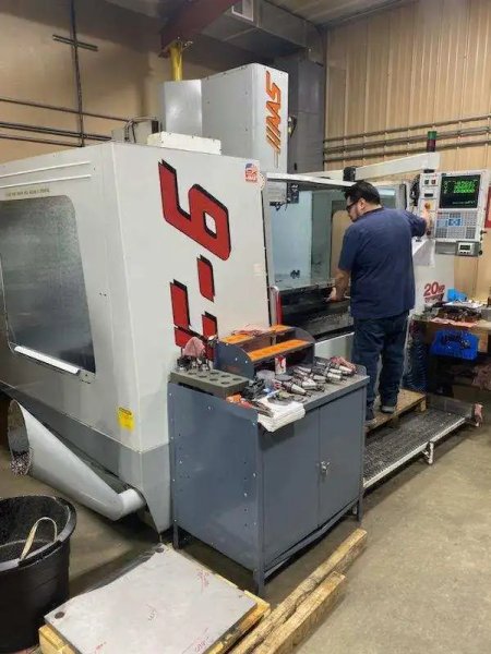 1999 Haas VF-6