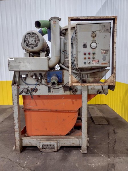 40 HP DEMARCO MAX VAC MODEL #XR40E8 INDUSTRIAL VACUUM &amp; HOPPER: STOCK #19483