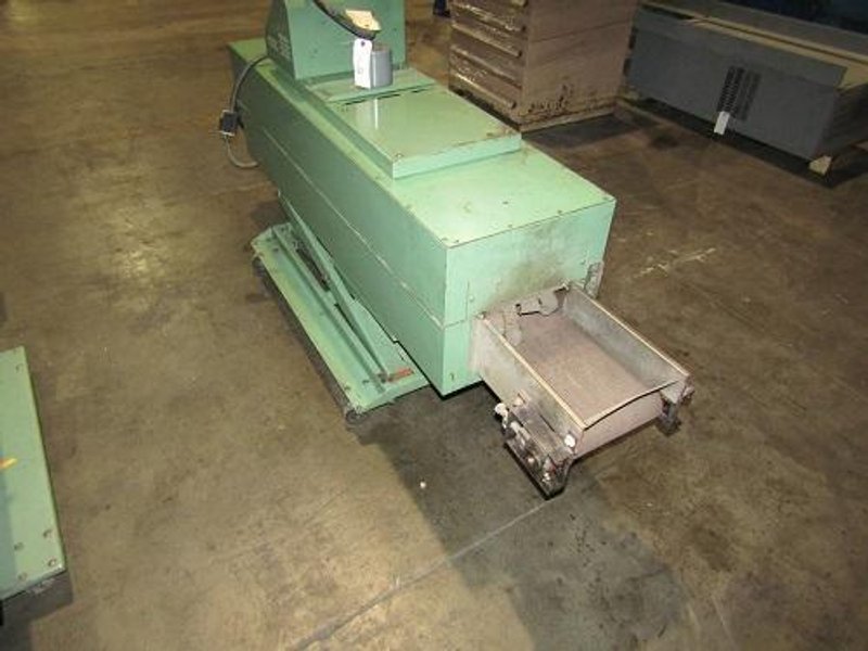 10" JN MACHINERY CORP #300 BELT DRIVEN CONVEYOR OVEN