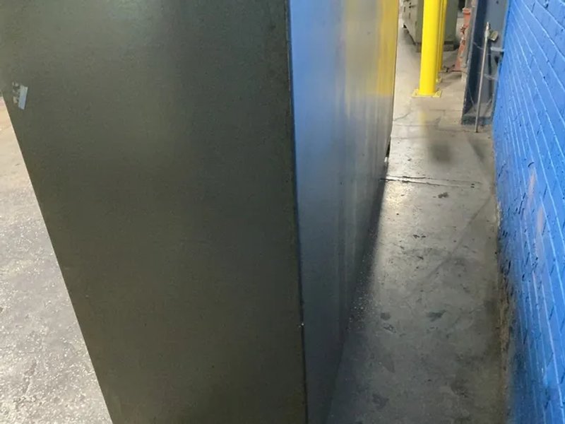 Strong Hold  10 Door Lockers