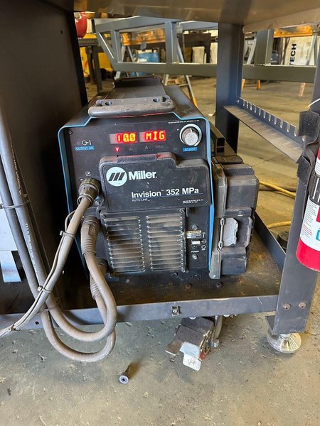 Universal Robots UR10e 6-Axis Robotic MIG Welding Cell w/ Vectis Cobot Welding Package &amp; Miller Invision 352 MPa, 2022