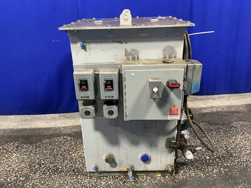 Eec  Electrical Distribution Unit  - 08-12-j-121472