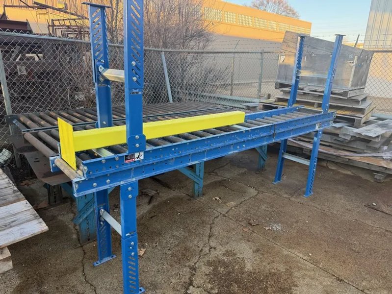 USED ROLL-IN MODEL TF1420 14" X 20" VERTICAL TILT FRAME BANDSAW