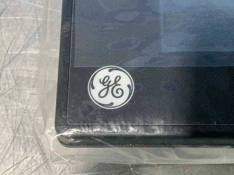 General Electric Quickpanel Operator Panel - Ic754vsi12ctd-kj