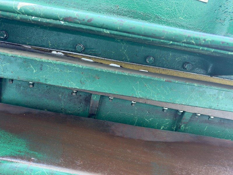 National 52" 10 Gauge Hydraulic Shear