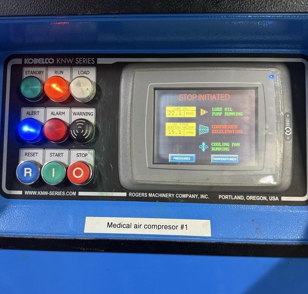 40 HP Kobelco KNW00-C/H Rotary Screw Air Compressor, 2011
