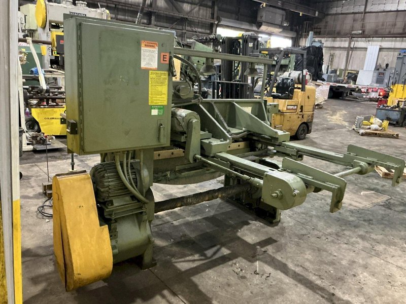 4' X 10 GAUGE WYSONG MODEL #1048 MECHANICAL POWER SQUARING SHEAR W/ BACK GAUGE : YOBRO #26001
