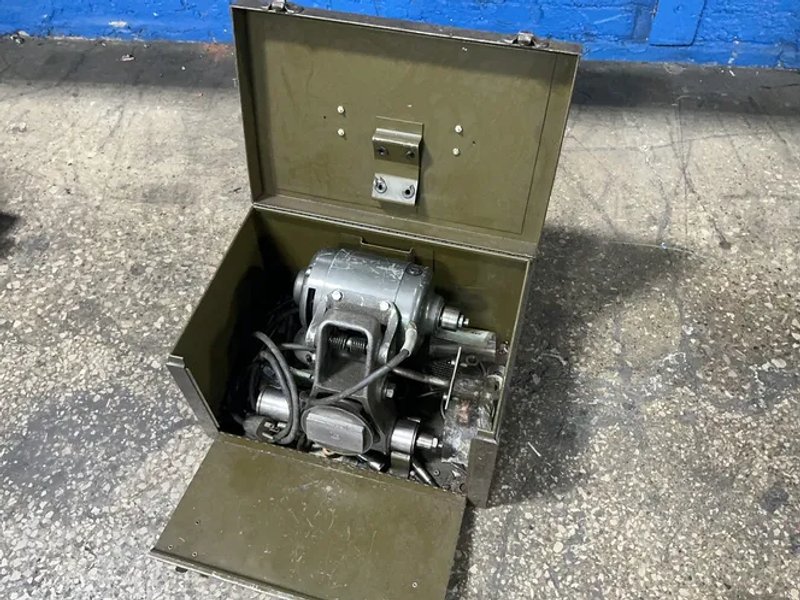Dumore Tool Post Grinder  - 5-021