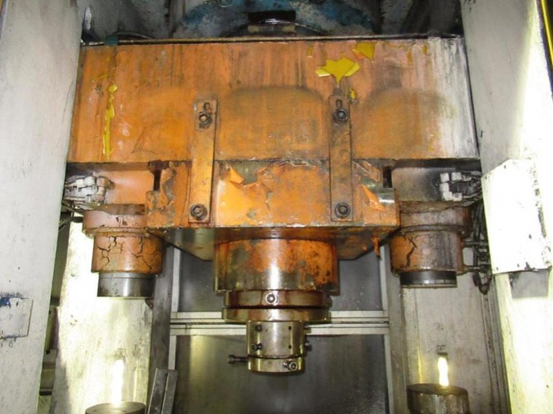 400 TON SACK &amp; KIESSELBACH STRAIGHT SIDE HYDRAULIC PRESS: STOCK #12328