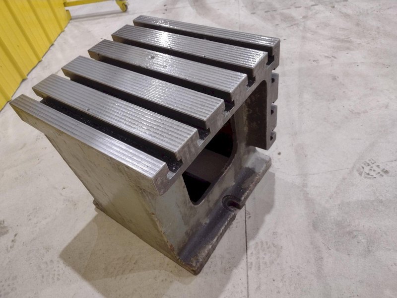 21.5" X 21.5" X 21.5" CARLTON BOX DRILL TABLE: STOCK 20474