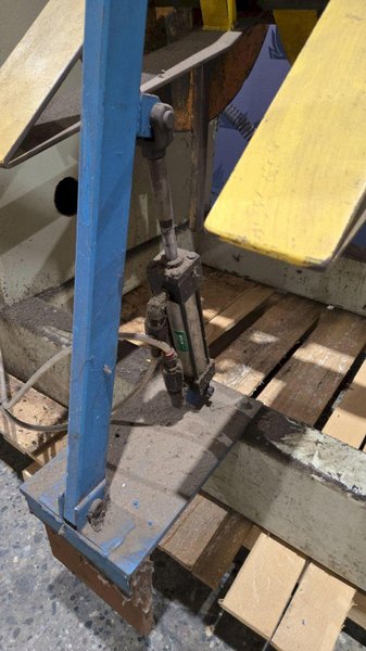 AMERICAN STEEL LINE 1000 6000LBS UNCOILER USED