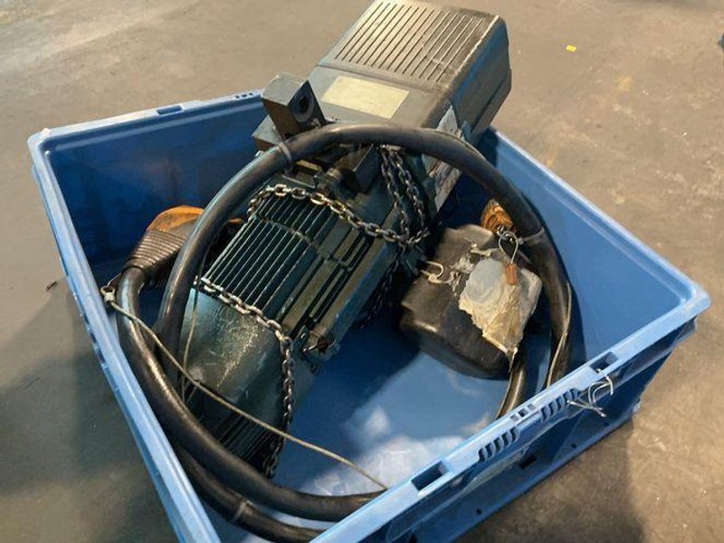 Demag 250 Lbs Hoist - Dkun2-125 K V3 F4